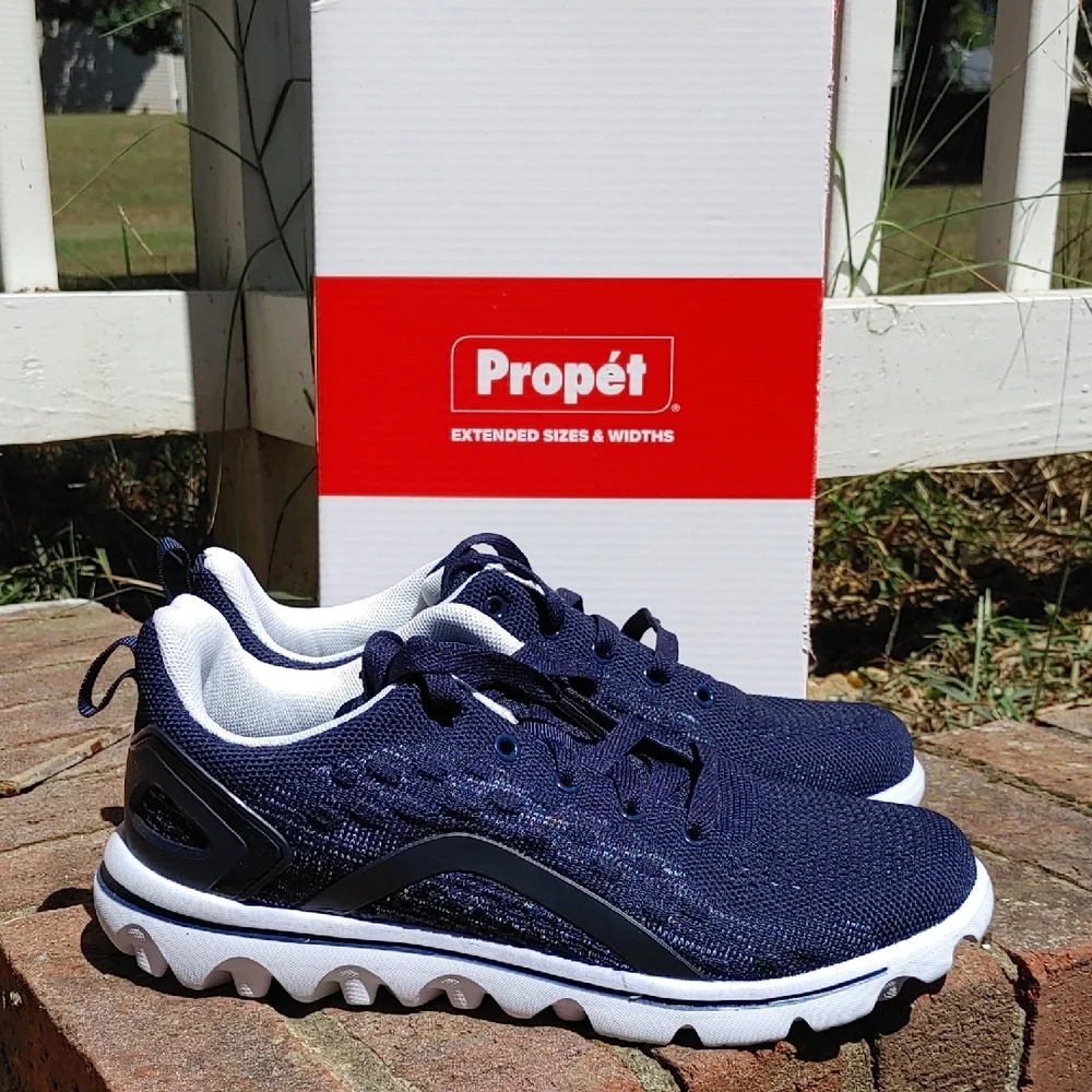 Propét Travelactiv Axial Navy Sneaker Size 8 (1049) - Picture 1 of 13